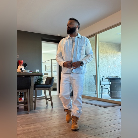 Meet your Posher, Chase - Picture 4 of 9